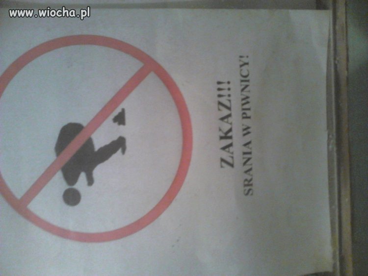 Ogłoszenie na klatce