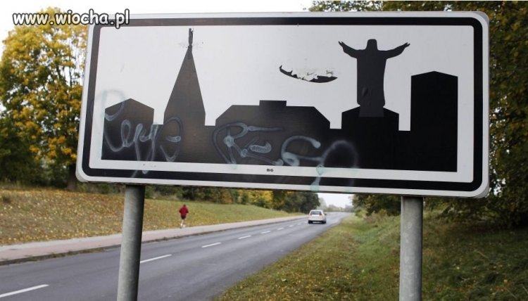 Tablica przy wjeździe do Świebodzina...