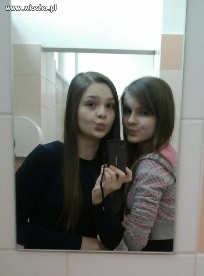 Nie ma jak foty w kiblu 