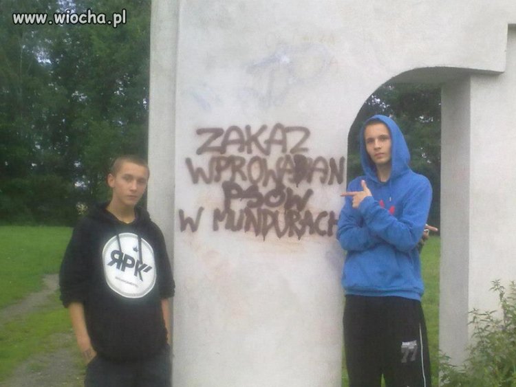 Do jeb*nia pierwsi, a na komendzie płacz ...  