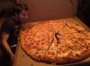 Megaa pizza