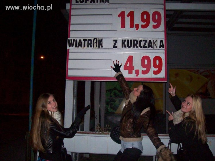 Dziewczyny znalazły coś ciekawego