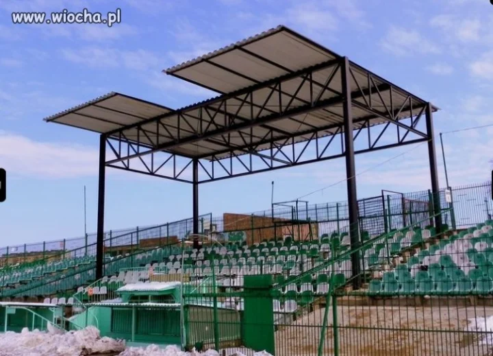 Nowe zadaszenie na stadionie Radomiaka