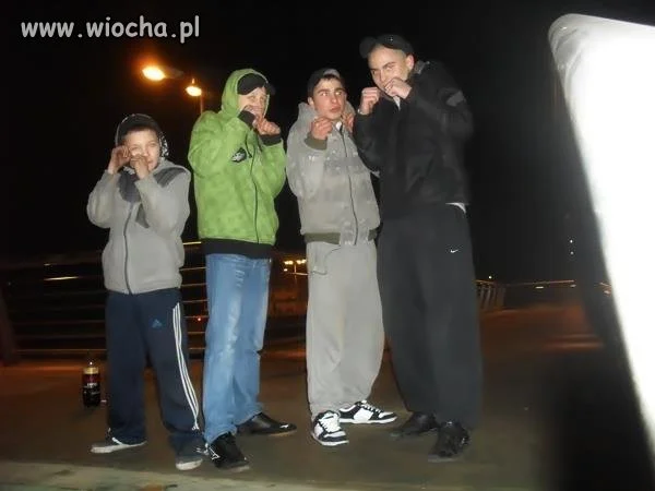 Kinder Ekipa