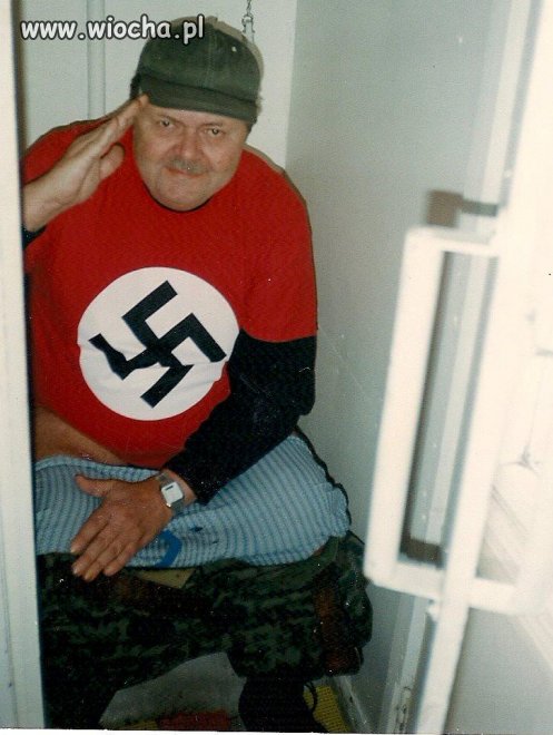Gościu myśli, że jest fajny