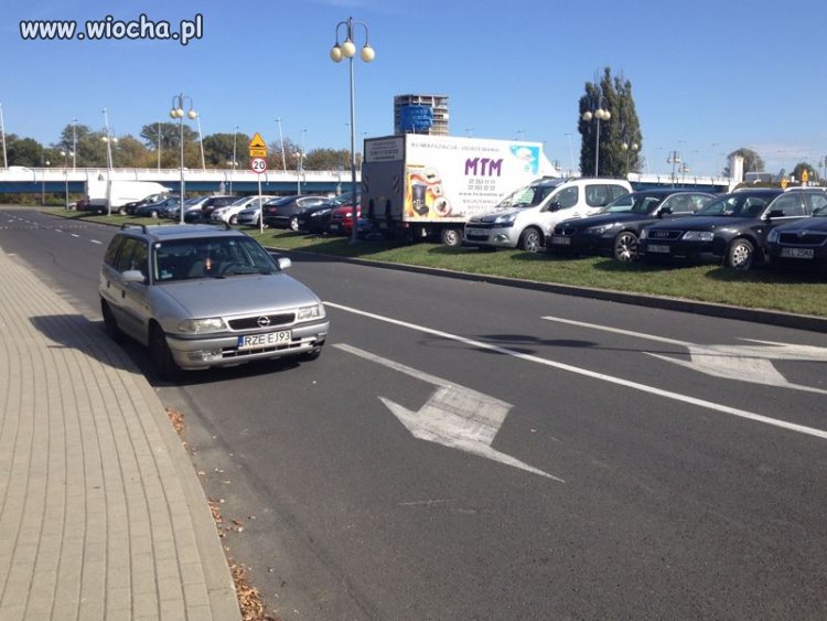 Świetne miejsce do zaparkowania 
