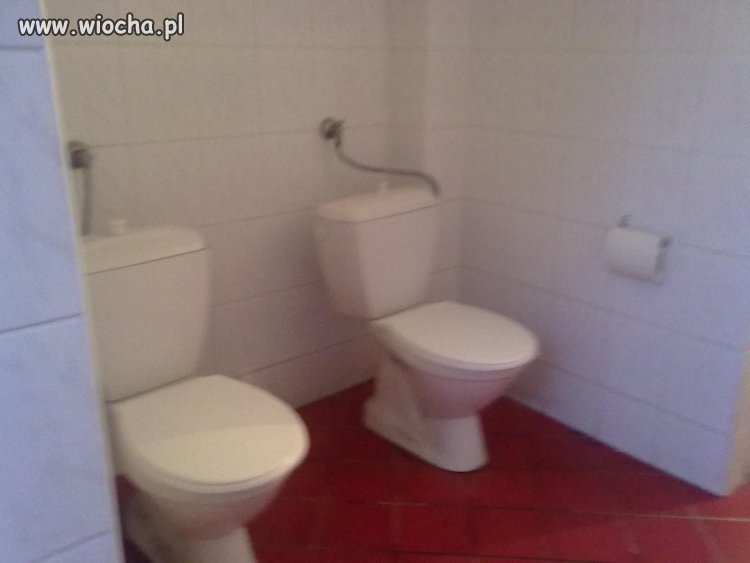 WC W HOTELU