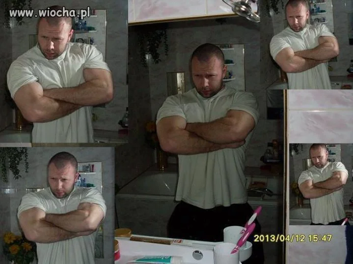 Napinka przed lustrem