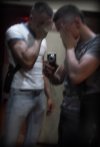 W lustrze