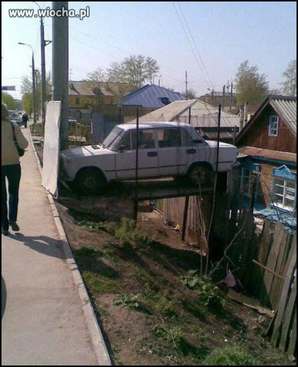 Lada...