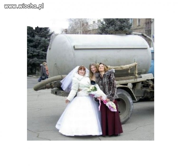 Pamiątkowe foto ze ślubu
