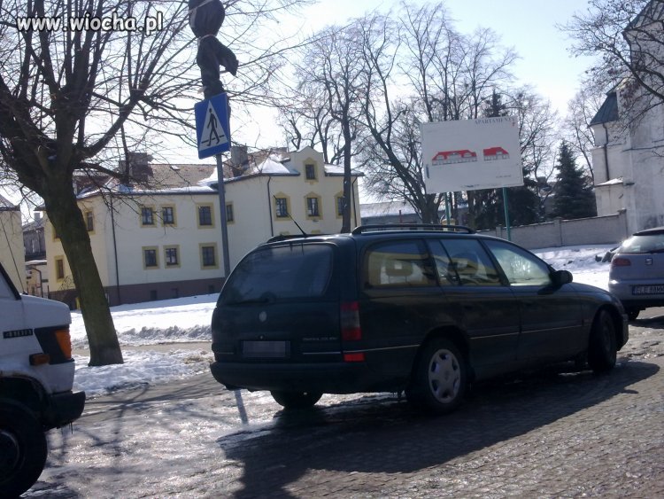 I jeszcze jeden debil