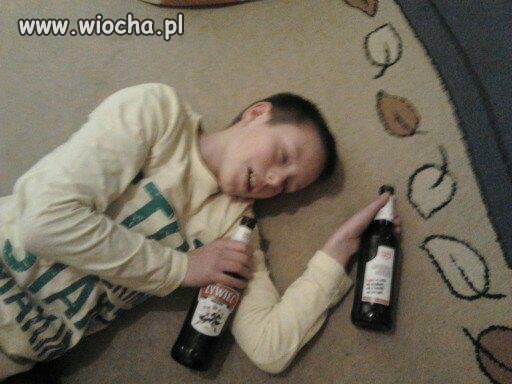 Ma około 12 lat i takie foty