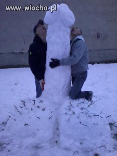 "Mamy po 20 lat i lubimy duże kut*sy ! "