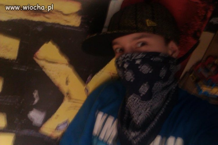 Czy dzieci przebierające się za gangstę to Wiocha?