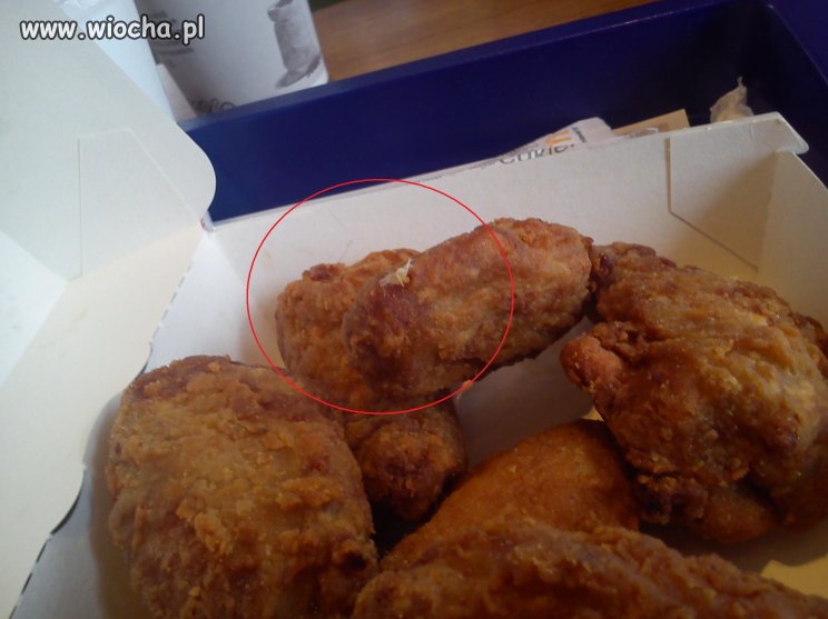 Wspaniale i chrupiące skrzydełka w Mc donalds.