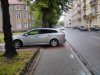 Zaparkował