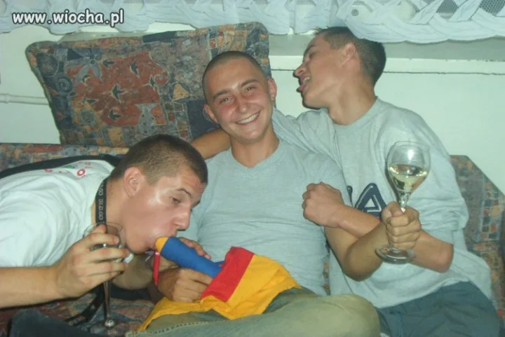 Może to i zabawa ale ciekawe co na to ...