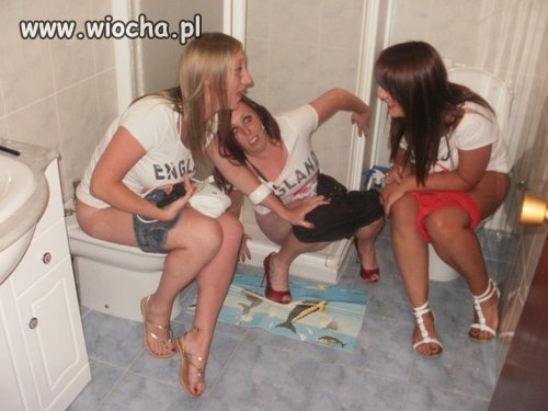 Grupowe w łazience !