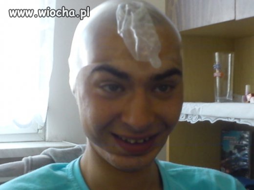 Nowoczesny czepek do pływania