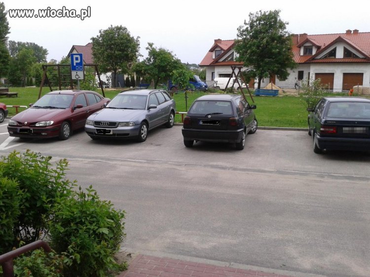 Jedni stają po 50cm, drugim potrzeba 2 metry żeby 