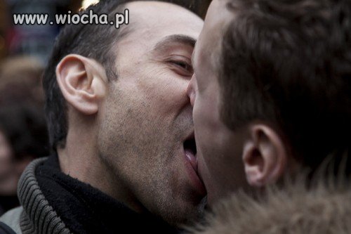 Francja.Związki homo.. będą mogły adoptować dzieci