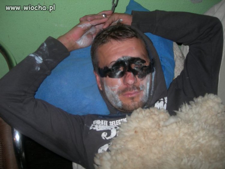 JAKI KRAJ TAKI ZORRO !!!
