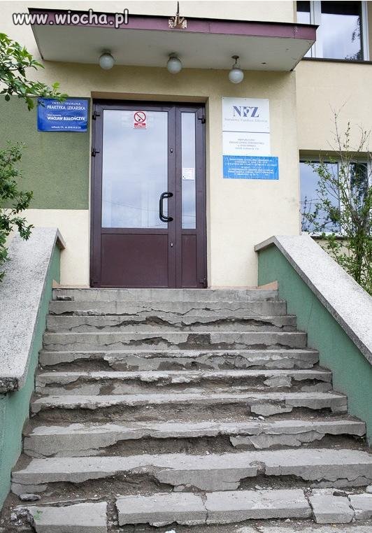 Uważaj jak schodzisz, bo chwilę później