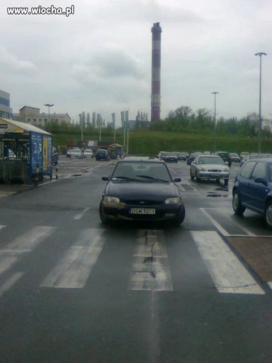 Parking castorama Wałbrzych