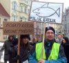 Bogaty kościół = Biedne państwo 