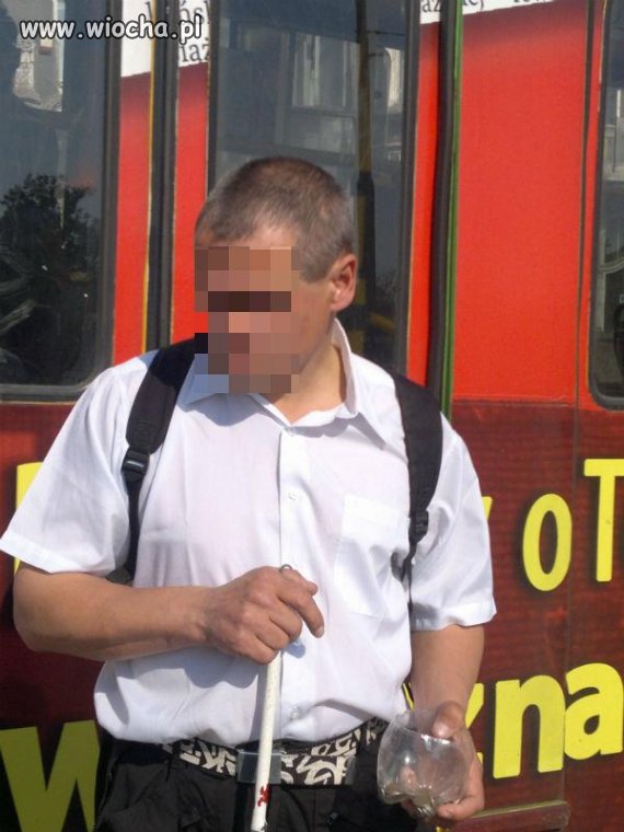 Nie ma jak udawać niewidomego