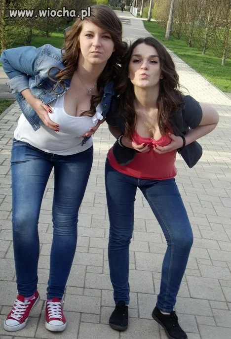 Patrzcie mamy cycki