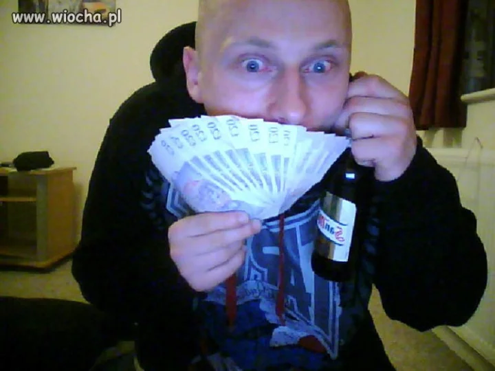 Następny z wielu lanser z "Fotki.pl"...