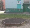 Zabrali dzieciom piaskownicę bo jakiejś... 