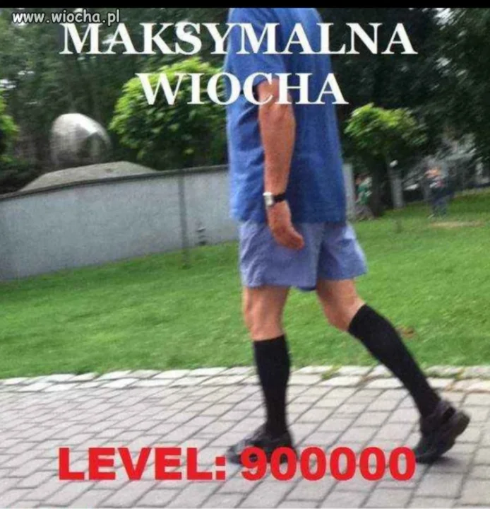 Sandały + skarpety = ...