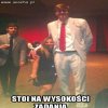 Pyta jak pół jej ręki