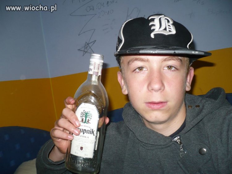 Lans 12-latka na pustą butelkę od Krupnika...