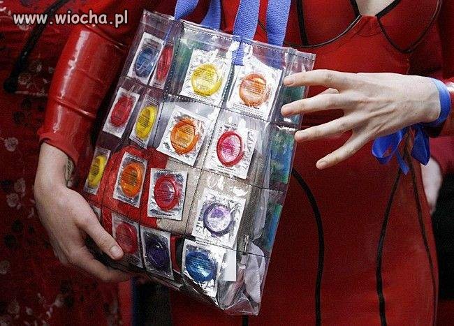 Ciekawe co pomyślą faceci, widząc ją na ulicy