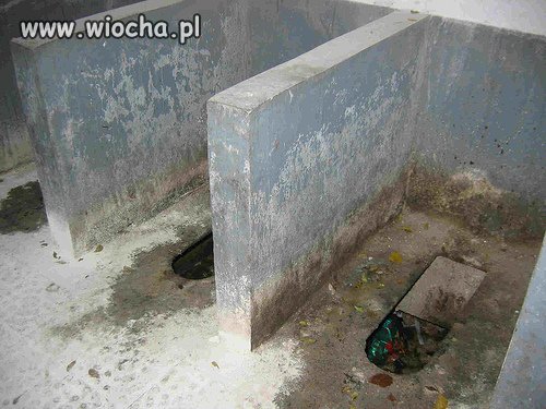 Publiczna toaleta w Chinach