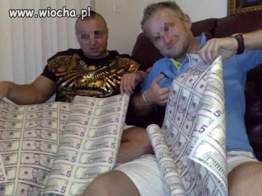 Świeżo produkowane... Szpan na kasę??? 