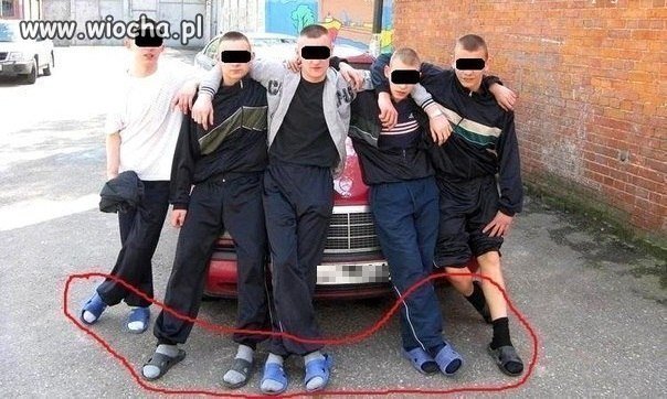 Skarpetki i... klapki