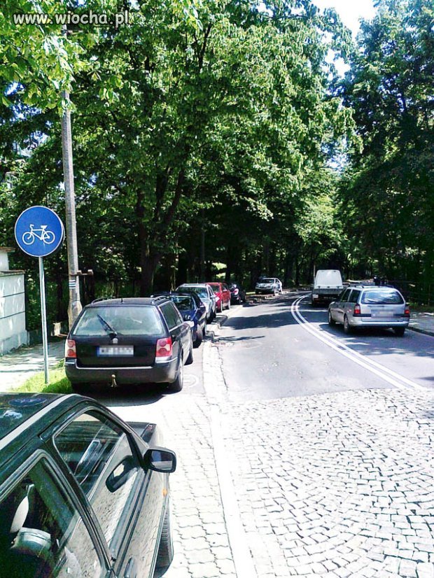 Była sobie ścieżka rowerowa...jest parking