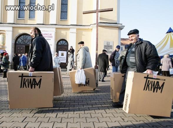 Po dwa, po trzy ile się w rękach zmieści 
