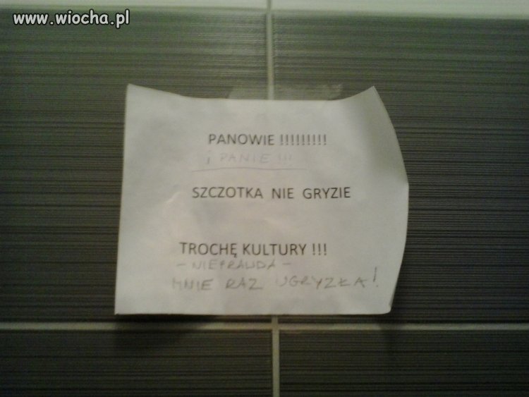 W policyjnym WC