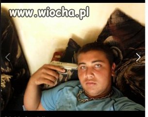 Pistolet na wodę i łańcuch z odpustu