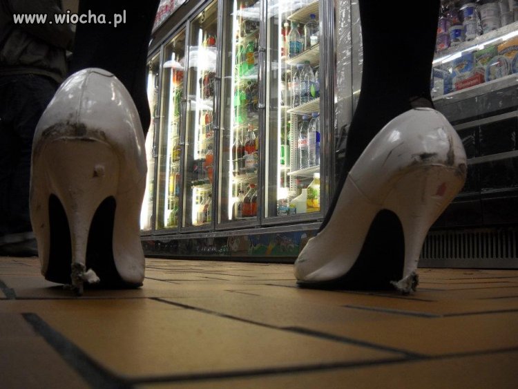 Trochę jej się butki...odrapały