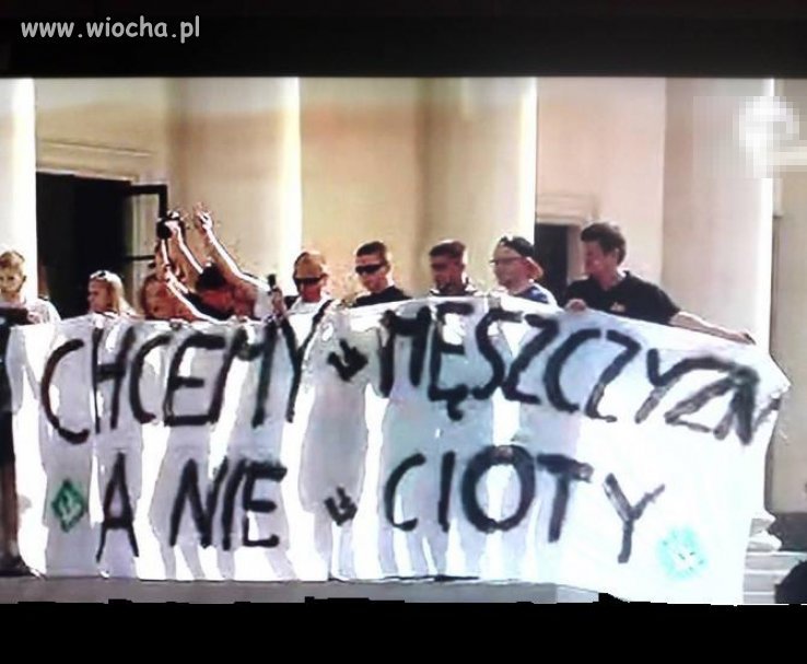 Chłopcy z prawicowych młodzieżówek chcą "męszczyzn"