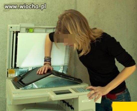 Hej młoda zrobisz mi fotokopie strony ??