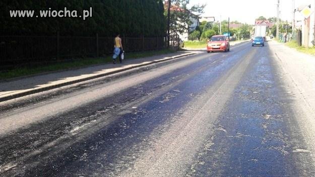 W Polsce podczas upałów topią się nawet drogi.