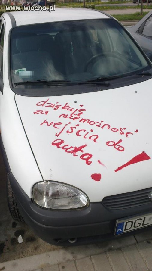 Zaparkował...